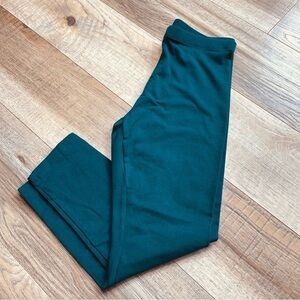 Forever 21 Hunter Green Cropped Leggings